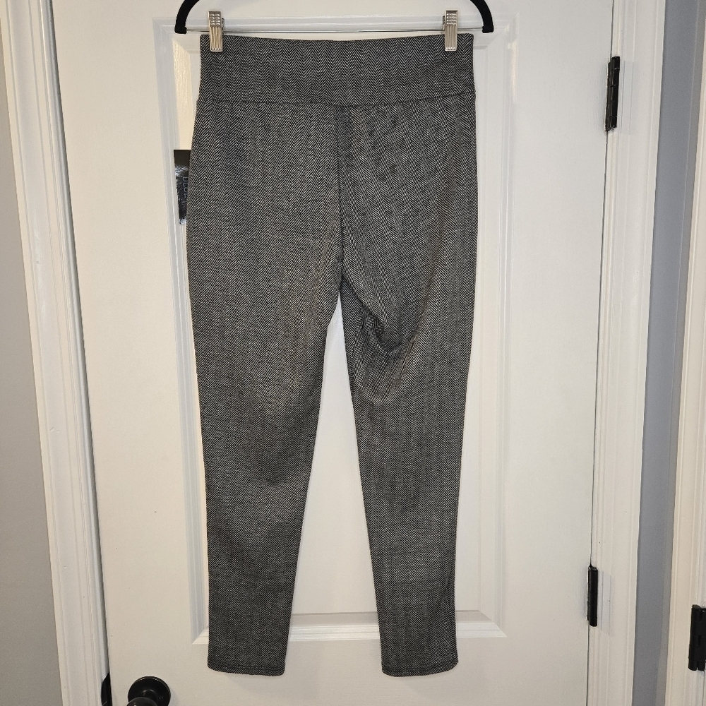 Ashley Blue Petite Black and White Stretch Pants Size Petite Medium - Picture 2 of 16